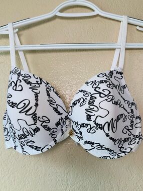 ROCAWEAR Underwire Lightly Lined Allover Print Black White Bra Size 36C